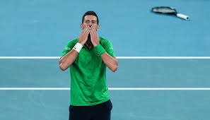 马斯切拉诺：梅西整个赛季都令人惊叹，他来这就是为了奖杯